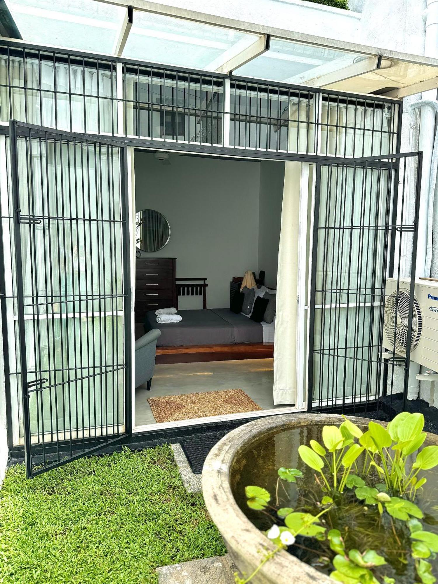 Studio 33 Sri Jayewardenepura Kotte Exterior photo